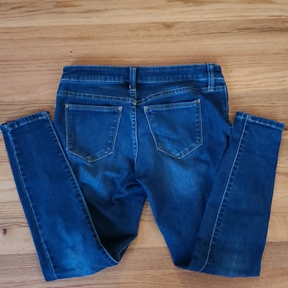 GUC Universal Thread Skinny jeans - Picture 3 of 3